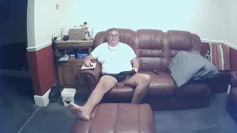 Snapshot of maxi_johnes chatting on 09-18-25, 09:50 MAX online show from 09-18-25, 09:50