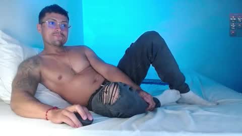 MAXI      online show from 02-26-25, 09:42