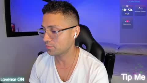 MAXI      online show from 09-17-25, 03:41