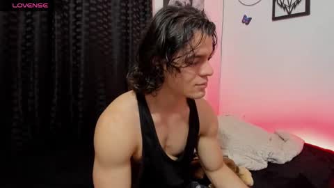 Snapshot of maxi_styles chatting on 12-03-24, 11:13 Alex online show from 12-03-24, 11:13