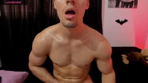 Snapshot of maxi_styles chatting on 12-07-24, 09:55 Alex online show from 12-07-24, 09:55