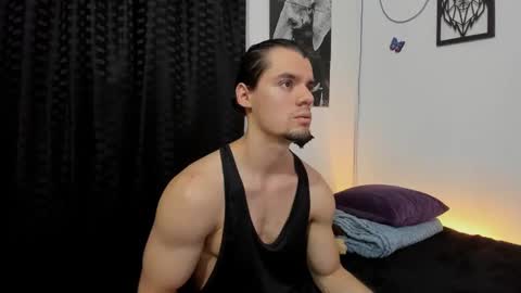 Snapshot of maxi_styles chatting on 12-23-24, 04:33 Alex online show from 12-23-24, 04:33