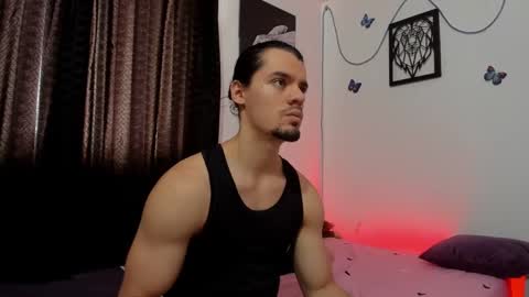 Snapshot of maxi_styles chatting on 01-17-25, 07:05 Alex online show from 01-17-25, 07:05