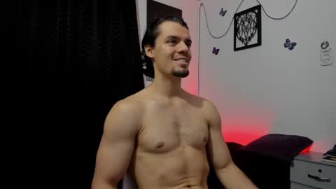 Snapshot of maxi_styles chatting on 01-20-25, 12:25 Alex online show from 01-20-25, 12:25