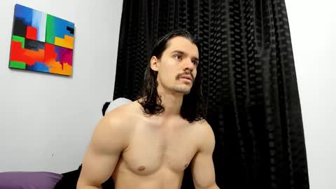 Snapshot of maxi_styles chatting on 10-05-25, 04:49 Alex online show from 10-05-25, 04:49