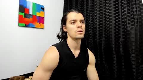 Snapshot of maxi_styles chatting on 11-10-25, 10:20 Alex online show from 11-10-25, 10:20