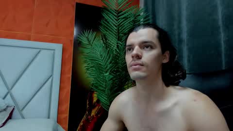 Snapshot of maxi_styles chatting on 02-09-26, 11:36 Alex online show from 02-09-26, 11:36