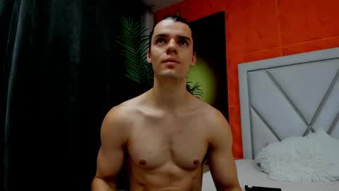 Snapshot of maxi_styles chatting on 02-27-26, 11:32 Alex online show from 02-27-26, 11:32