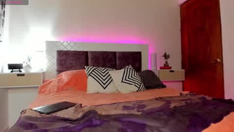 Snapshot of maxianomal chatting on 02-05-25, 05:31 Max online show from 02-05-25, 05:31