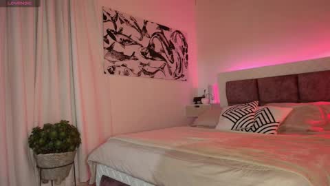 Snapshot of maxianomal chatting on 10-10-25, 02:32 Max online show from 10-10-25, 02:32