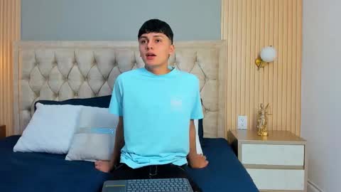 --  -- online show from 01-15-26, 02:38