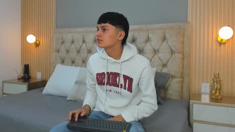 --  -- online show from 01-16-26, 02:48