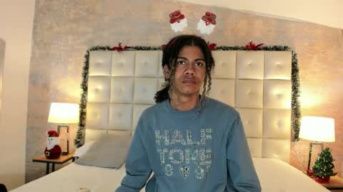 maxim online show from 12-20-25, 03:24