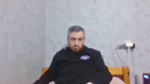 Maxime online show from 12-23-24, 07:09