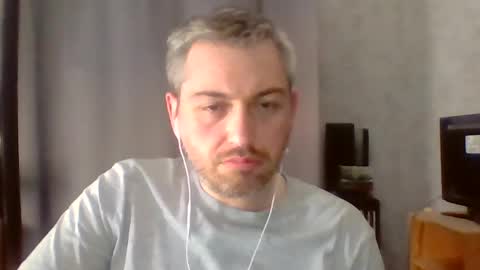 Snapshot of maximefrxx chatting on 07-11-26, 02:31 Maxime online show from 07-11-26, 02:31
