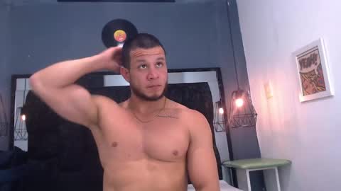 Maximiliano online show from 06-01-26, 06:42