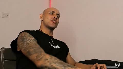 Maximo online show from 01-09-26, 12:57