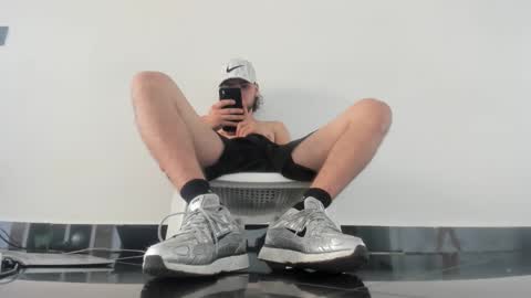 maximo__77 online show from 11-30-25, 06:01