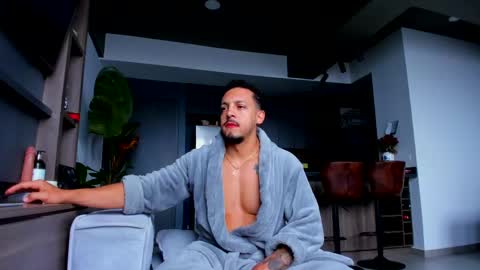 maximo_and_marcelo online show from 05-31-26, 12:01