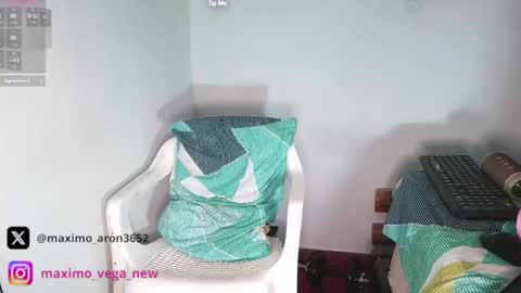 Maximo Aron Vega online show from 11-10-25, 11:15