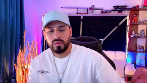 Snapshot of maximo_vlda chatting on 06-17-26, 07:04 maximo online show from 06-17-26, 07:04
