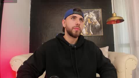 Snapshot of maximo_wolf1 chatting on 10-14-25, 08:09 Maximo Wolf online show from 10-14-25, 08:09