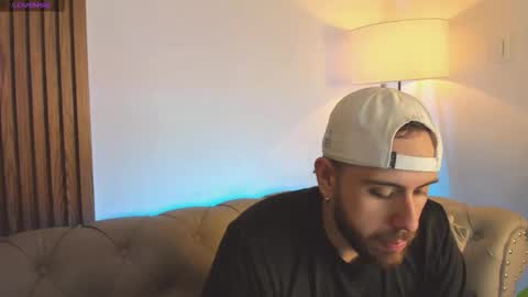 Maximo Wolf online show from 02-23-26, 07:55