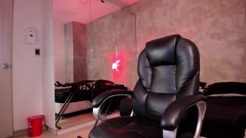 Snapshot of maximo_zahir chatting on 01-05-26, 07:39 maximo_zahir online show from 01-05-26, 07:39