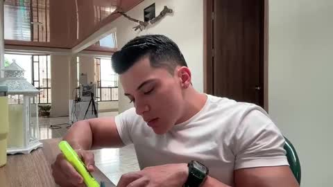 Sebastian online show from 02-26-25, 06:00