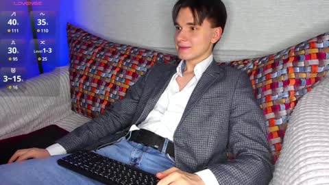 Snapshot of maximum_hot chatting on 01-20-25, 03:59 Max online show from 01-20-25, 03:59