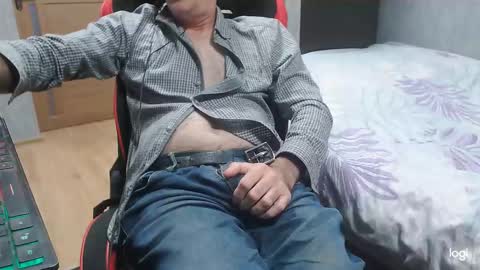 Snapshot of maximus3334 chatting on 10-02-25, 11:06 maximus3334 online show from 10-02-25, 11:06