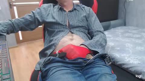 Snapshot of maximus3334 chatting on 01-09-26, 09:45 maximus3334 online show from 01-09-26, 09:45