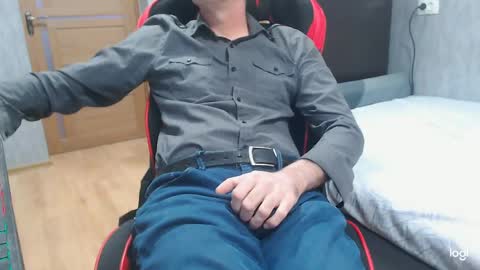 maximus3334 online show from 03-31-26, 10:59