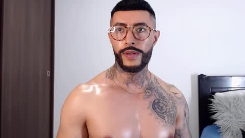 Independent Model online show from 02-17-25, 04:20