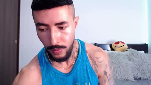 Independent Model online show from 03-10-25, 12:40