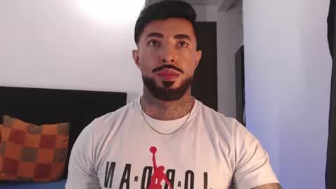 Snapshot of maximus_golden chatting on 07-04-26, 03:35 Independent Model online show from 07-04-26, 03:35