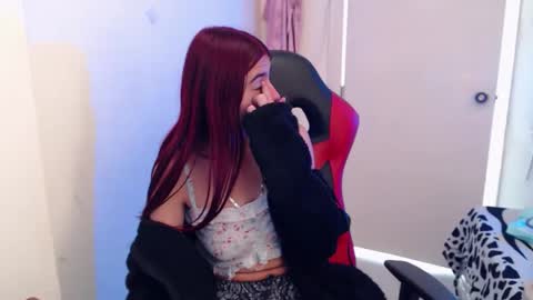 maxinesex_ online show from 12-18-25, 02:23