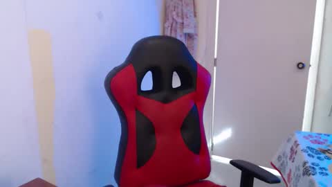 maxinesex_ online show from 02-06-26, 01:47