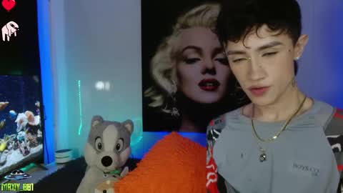 Snapshot of maxiy_001 chatting on 01-16-25, 07:07 Max online show from 01-16-25, 07:07