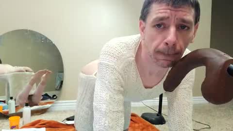 Snapshot of maxjr8008 chatting on 01-01-25, 10:56 maxjr8008 online show from 01-01-25, 10:56