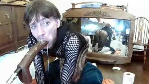 Snapshot of maxjr8008 chatting on 11-03-25, 08:48 maxjr8008 online show from 11-03-25, 08:48