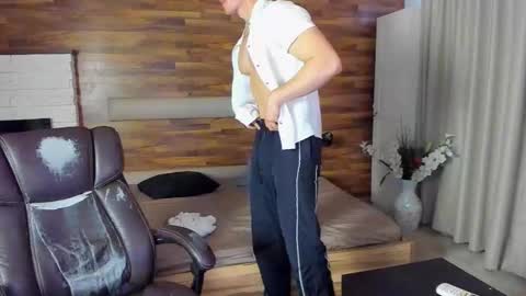 MaxKaiden online show from 03-13-26, 07:04