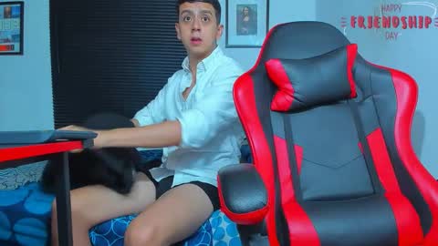 Snapshot of maxowens_oficial chatting on 09-21-25, 07:48 MAX online show from 09-21-25, 07:48