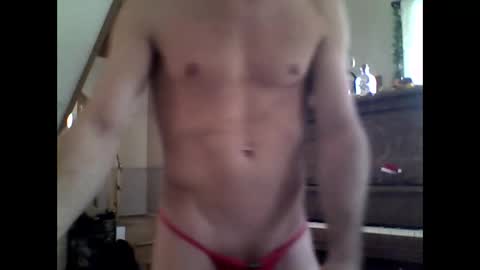 Snapshot of maxthewolf chatting on 12-25-24, 05:47 MaxTheWolf online show from 12-25-24, 05:47