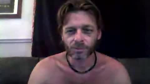 Snapshot of maxthewolf chatting on 07-13-26, 08:00 MaxTheWolf online show from 07-13-26, 08:00