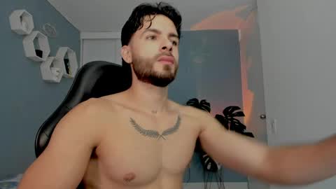 Maxi online show from 04-11-26, 02:27