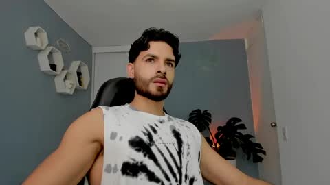 Maxi online show from 04-17-26, 10:46