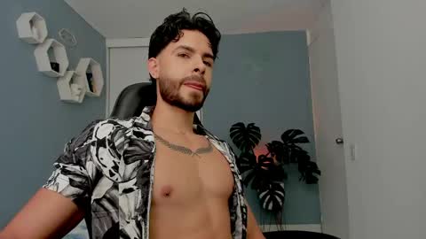 Maxi online show from 04-19-26, 08:33