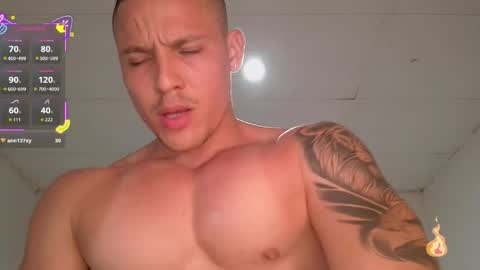 Max online show from 04-12-26, 04:39