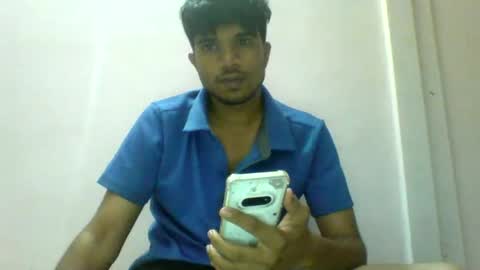Snapshot of maxwell884480 chatting on 05-26-26, 02:02 maxwell884480 online show from 05-26-26, 02:02